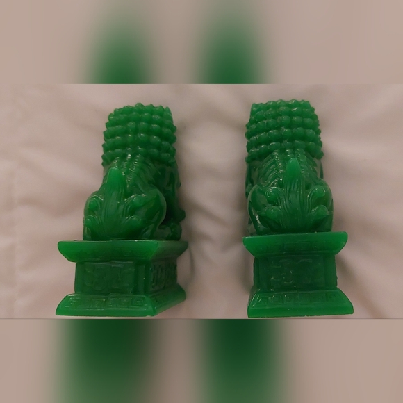 Wealth Porsperity Pair of Fu Foo Dogs Guardian Lion Statues💚✨️ - Picture 2 of 3